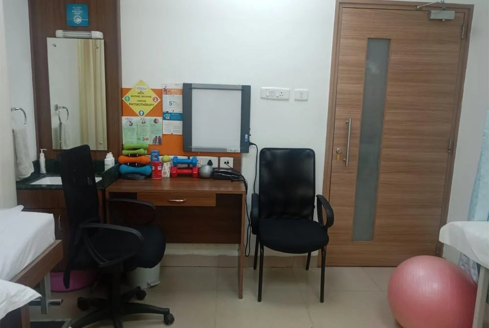 Reliva Physiotherapy clinic in Valasaravakkam Chennai