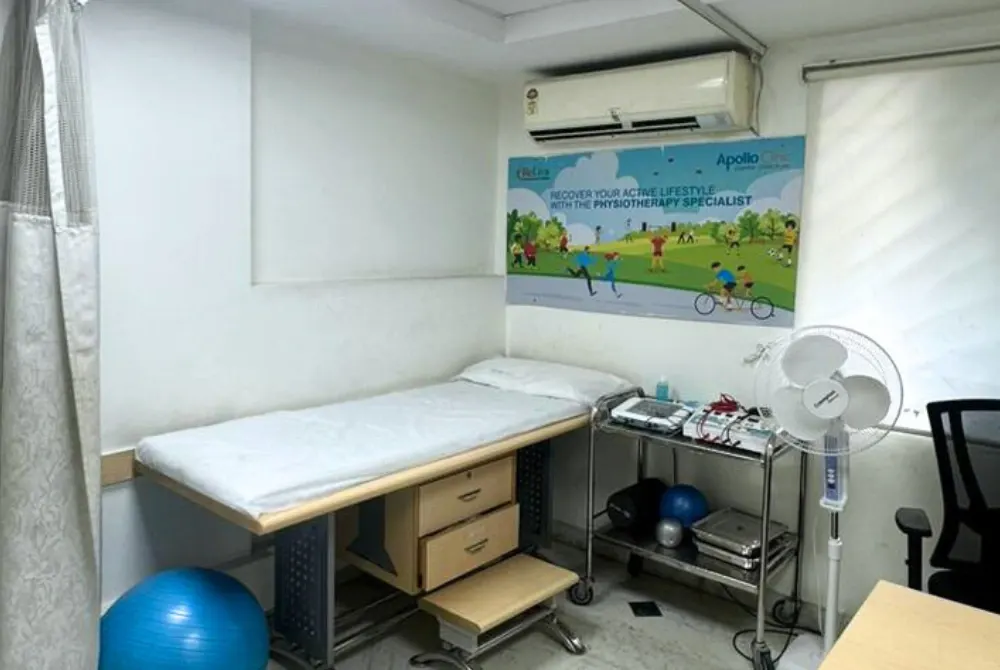 Modern Reliva physiotherapy clinic in Velachery Chennai