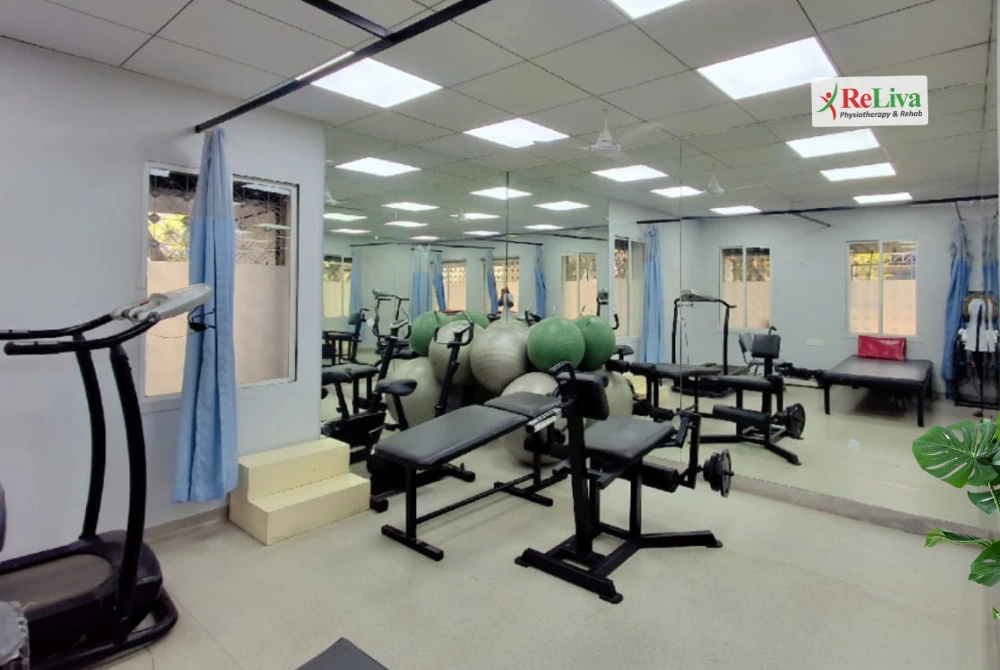 ReLiva Physiotherapy clinic in deccan hardikar hospital Pune